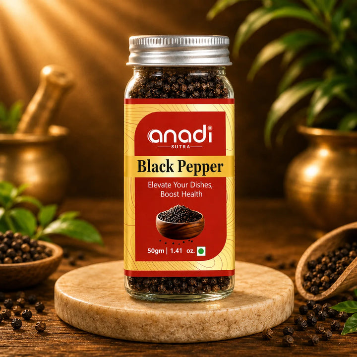 Black pepper spice jar with metal lid, 50g; glass container filled with dark peppercorns