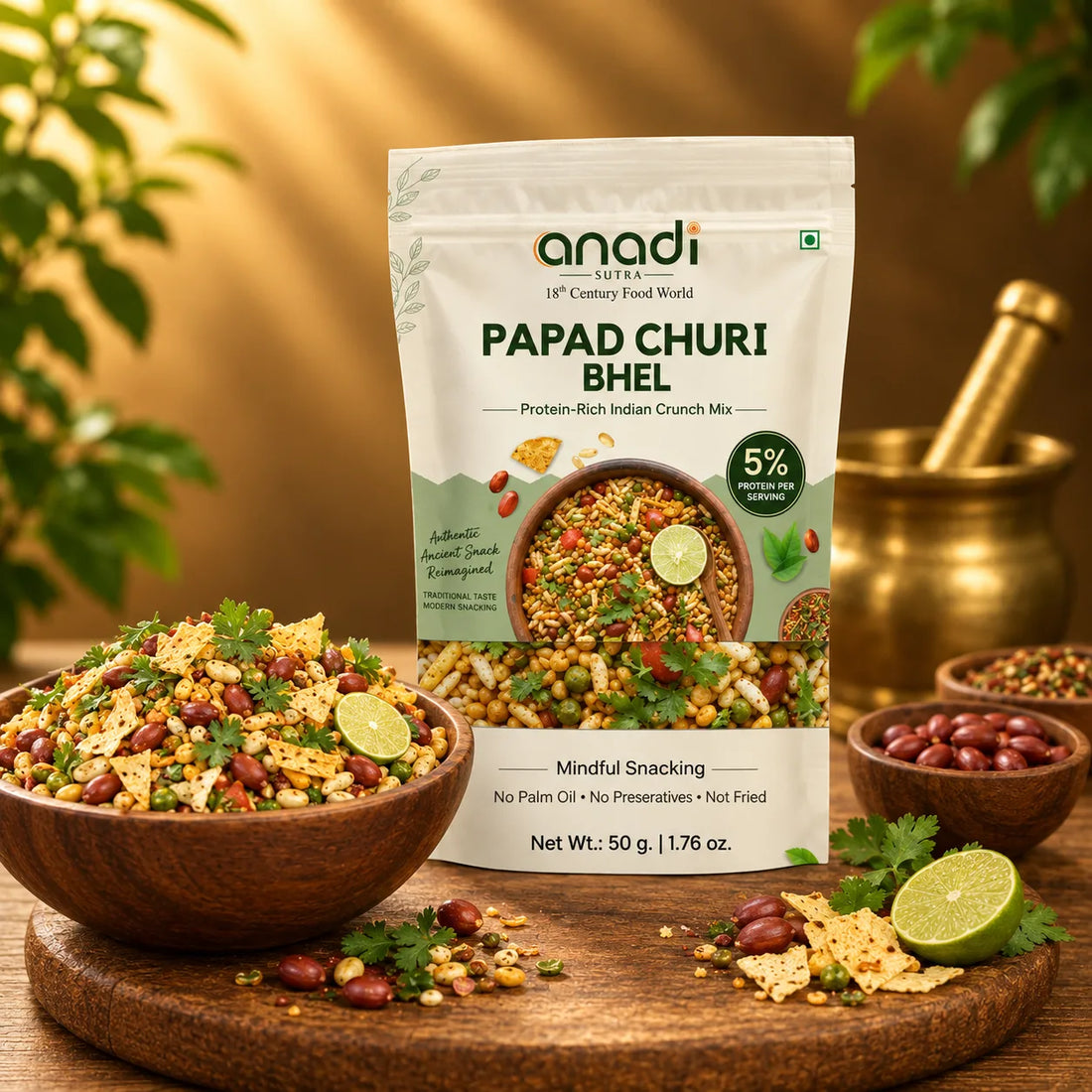 Jhalmuri bhel snack pouch (50 g) with spiced mix in wooden bowls