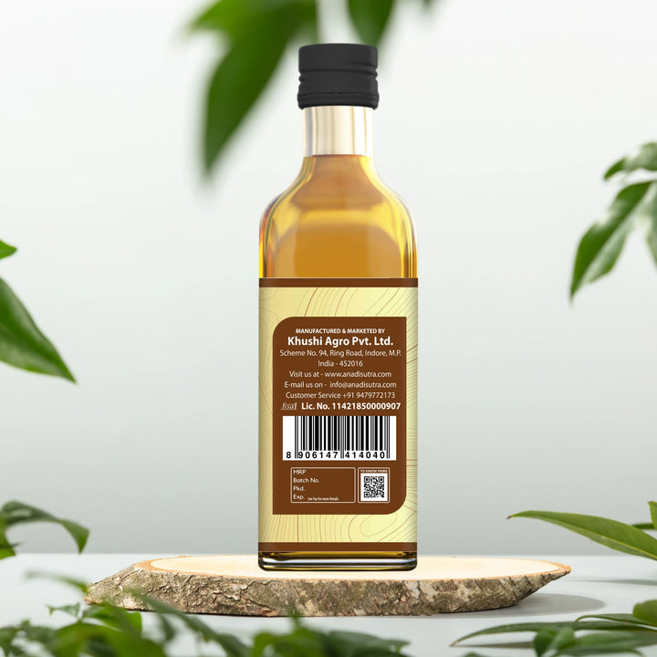 Walnut oil bottle, 20 ml, amber glass with black cap and back barcode label